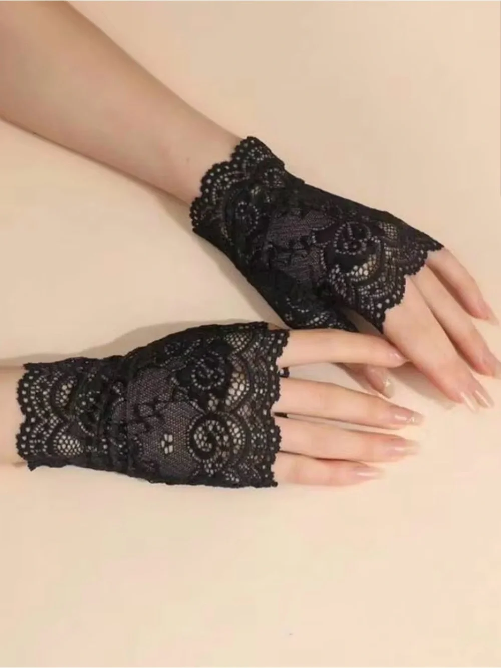 Black Lace Fingerless Gloves for Women Costume Concert Goth Elegant Lightweight